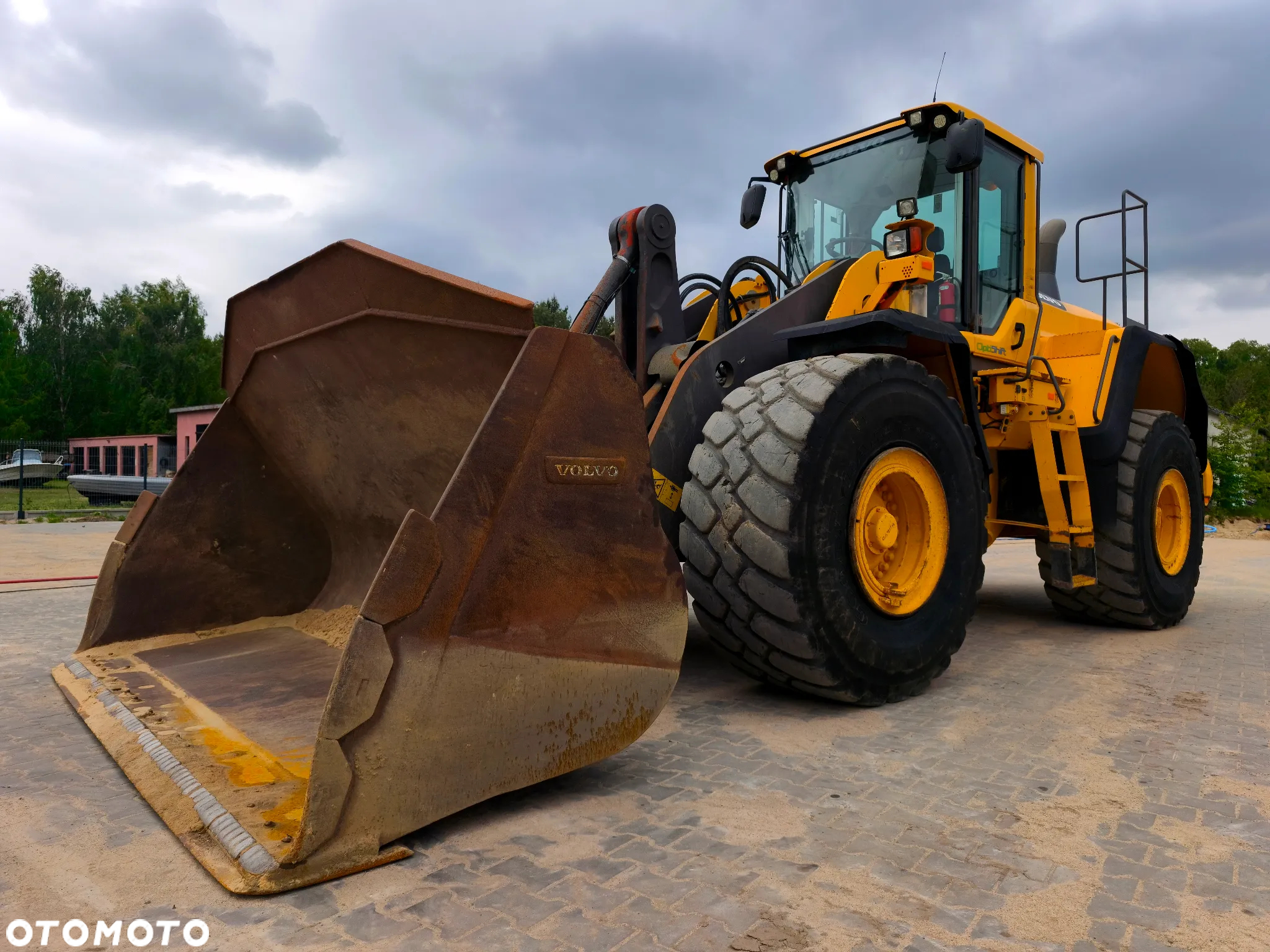 Volvo L150G - 17