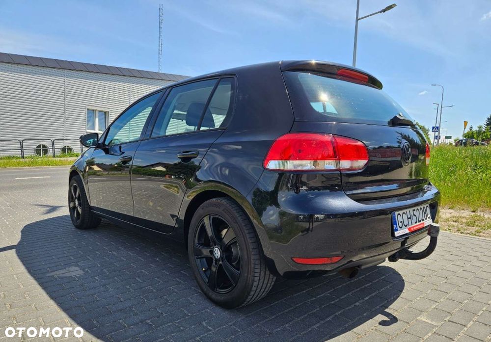 Volkswagen Golf - 17