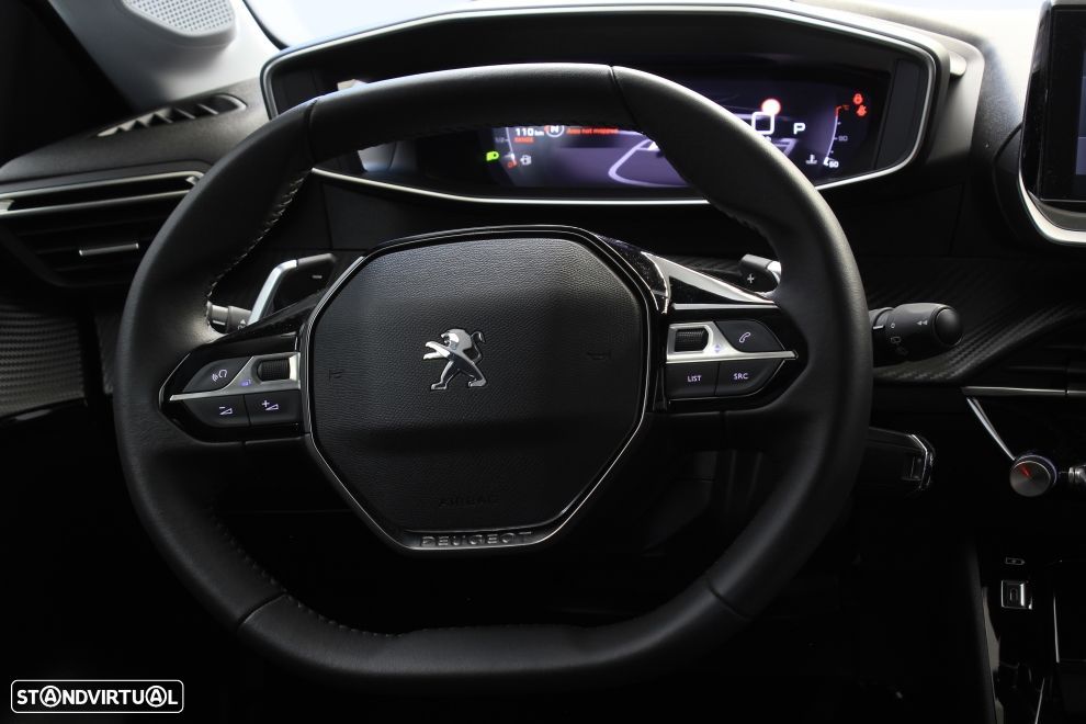 Peugeot 208 1.2 PureTech Allure Pack EAT8 - 18