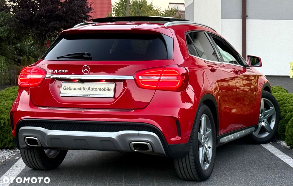 Mercedes-Benz GLA 200 AMG Line - 32