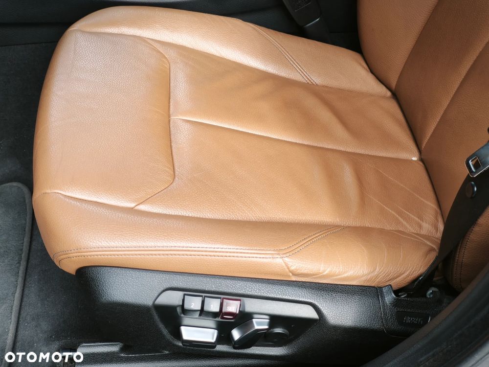 BMW 3GT 320d xDrive Luxury Line - 14