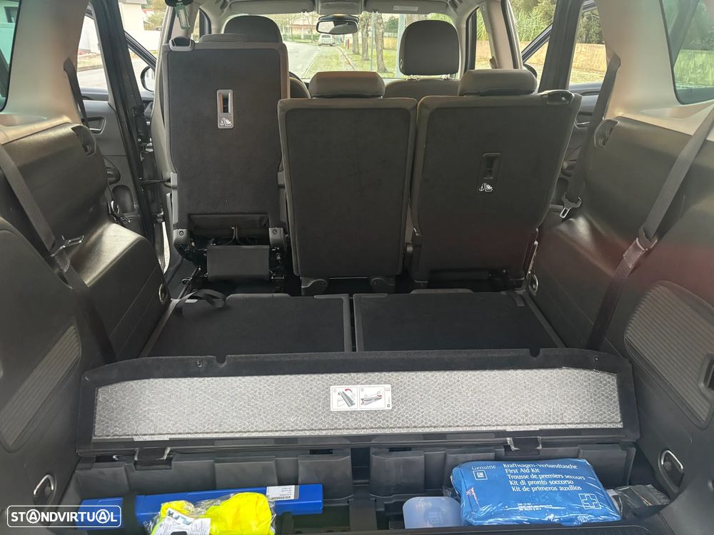 Opel Zafira 1.6 CDTi Dynamic S/S - 11