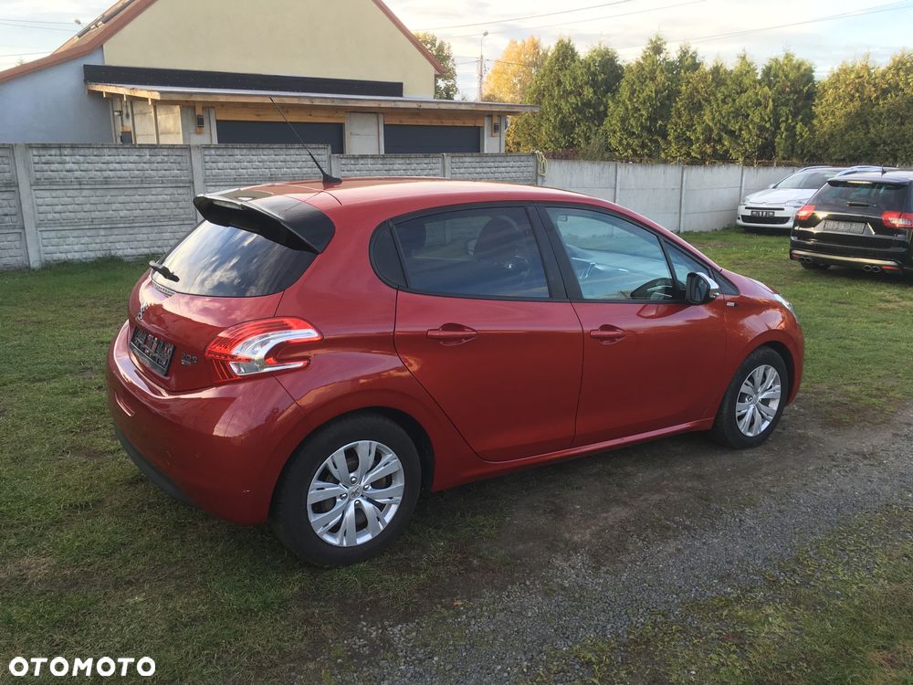 Peugeot 208 e-HDi FAP 92 Stop&Start Style - 7