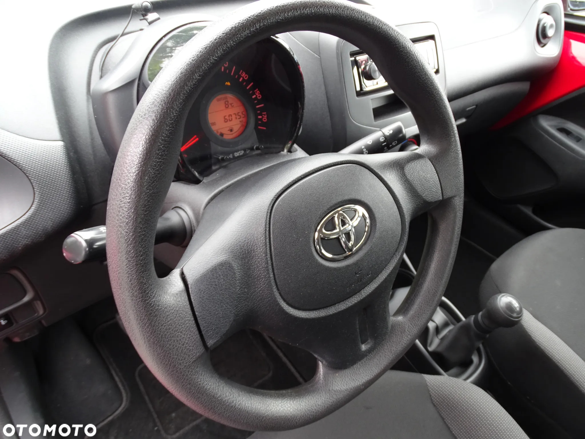 Toyota Aygo x-business - 26