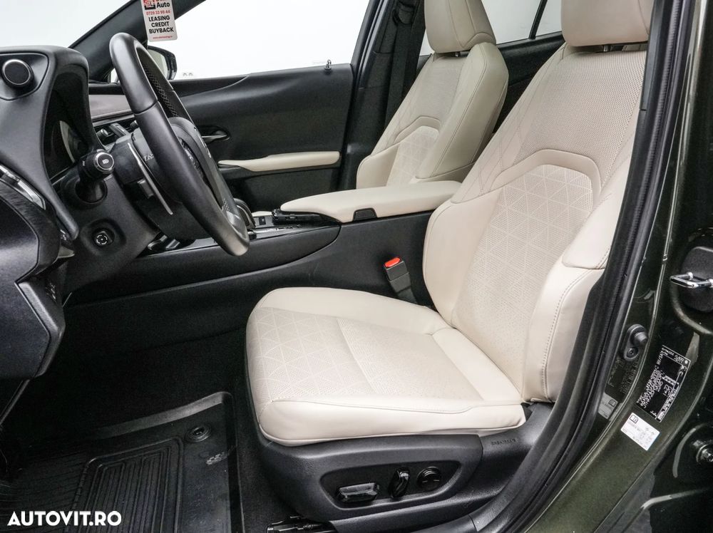 Lexus UX 300e Luxury - 14
