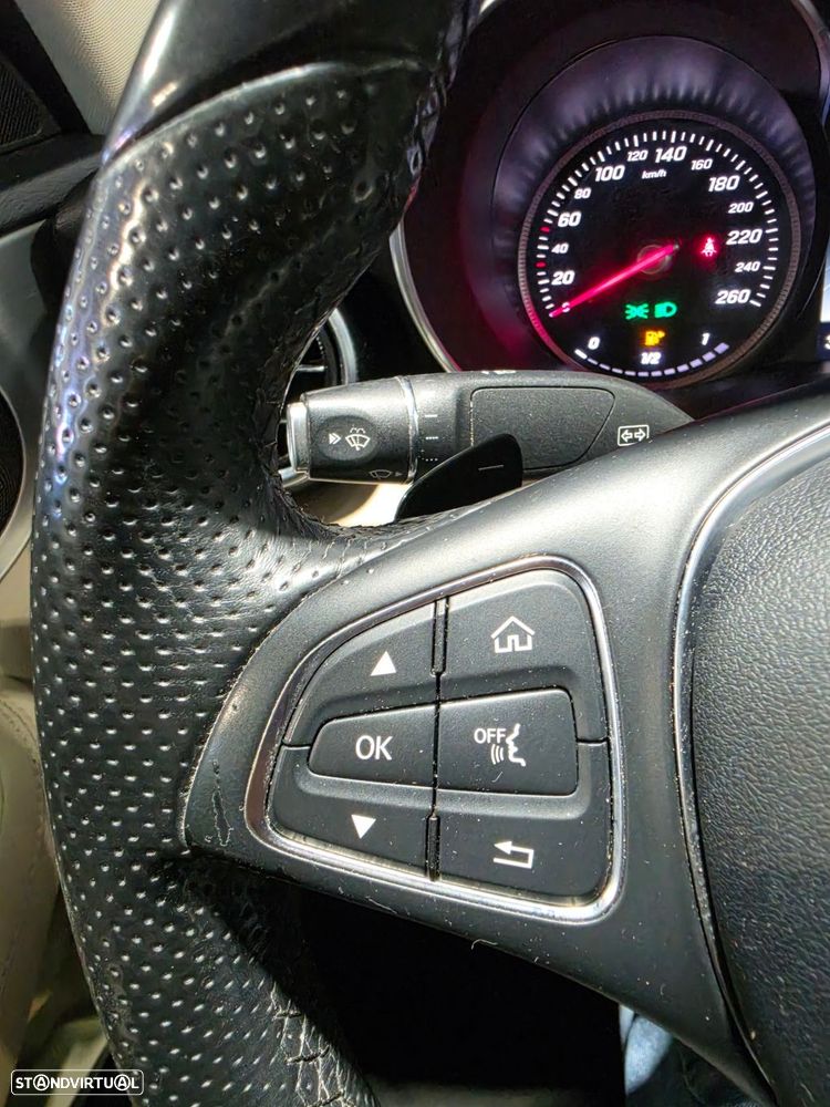 Mercedes-Benz C 300 h Avantgarde - 26