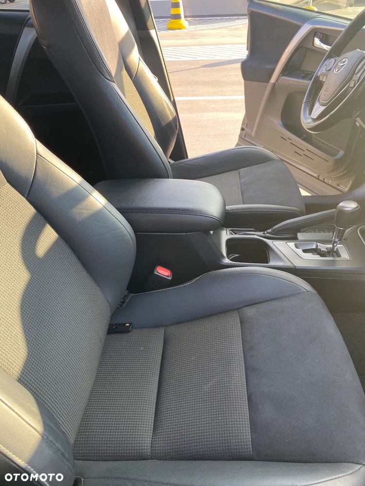 Toyota RAV4 Hybrid Prestige 4x4 - 16