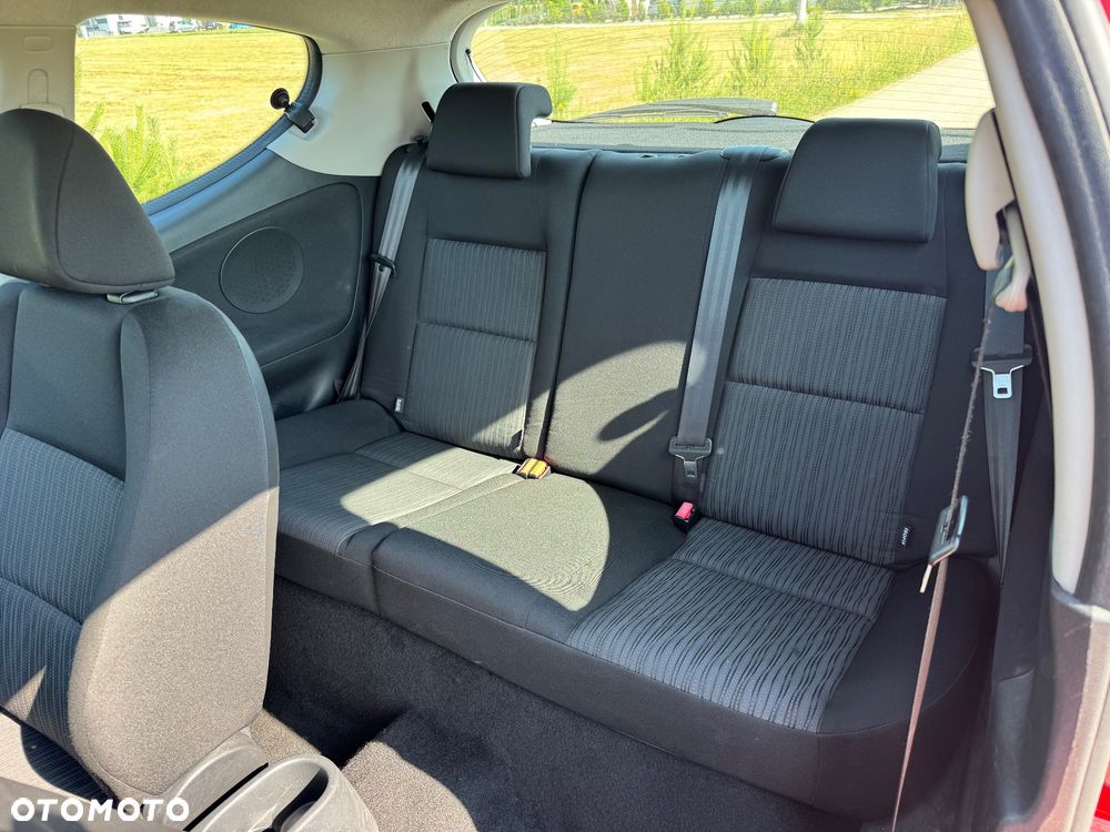 Peugeot 207 1.4 Trendy - 8