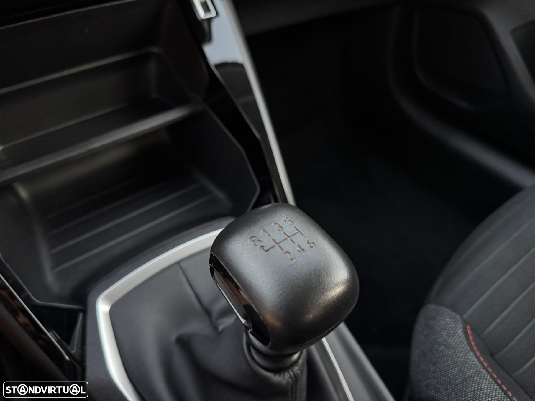 Peugeot 208 1.5 BlueHDi Allure Pack - 30