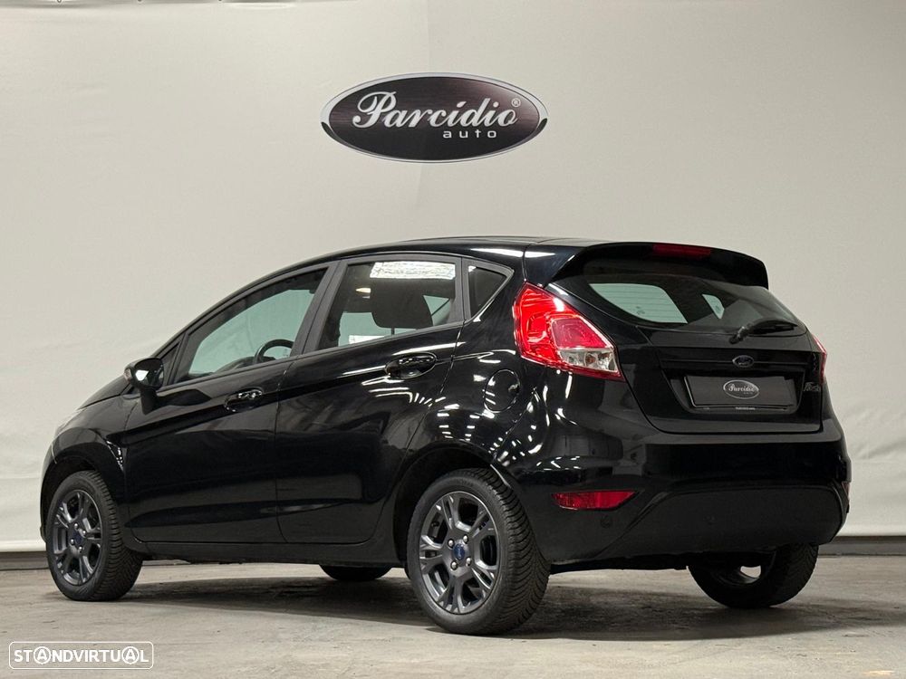 Ford Fiesta 1.0 Celebration - 13