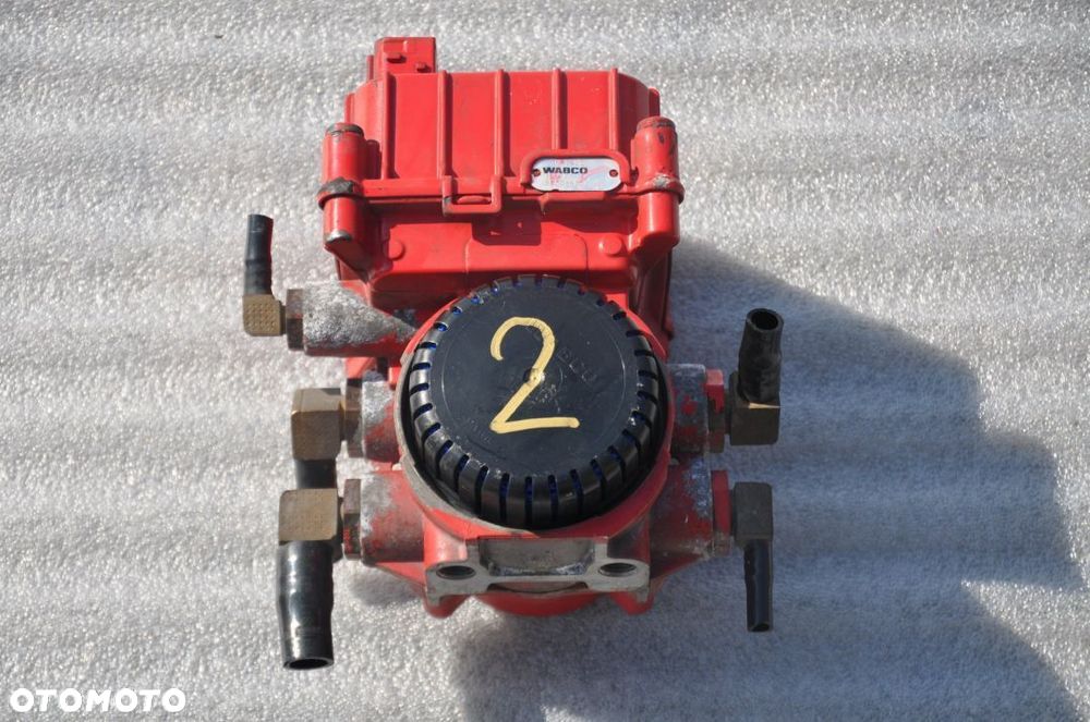 ZAWÓR DAF XF 106 14R NR 1867005 / 4801066050