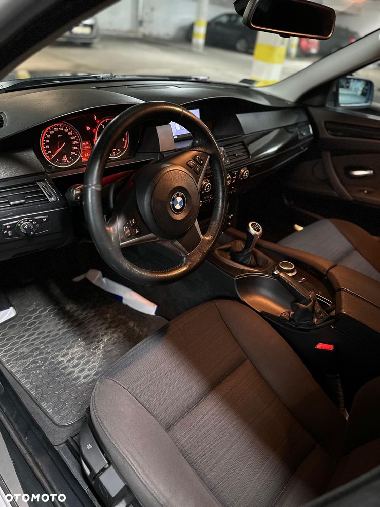 BMW Seria 5 - 8