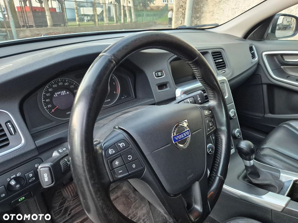 Volvo V60 D4 Edition Pro - 7