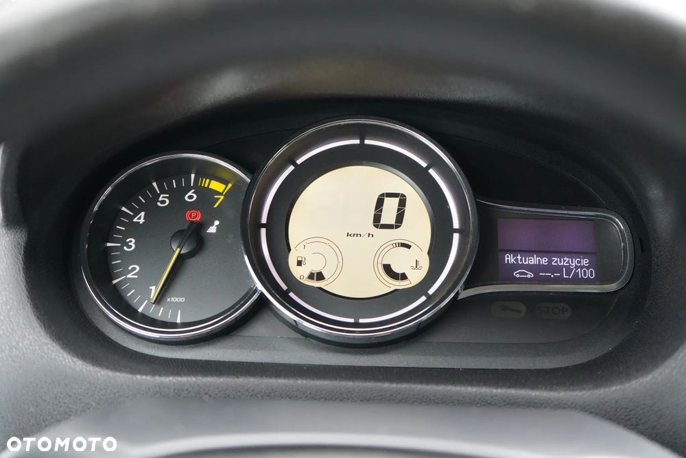 Renault Megane - 7