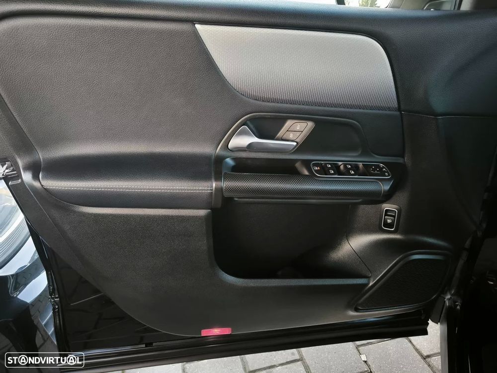 Mercedes-Benz GLB 180 d Style - 31