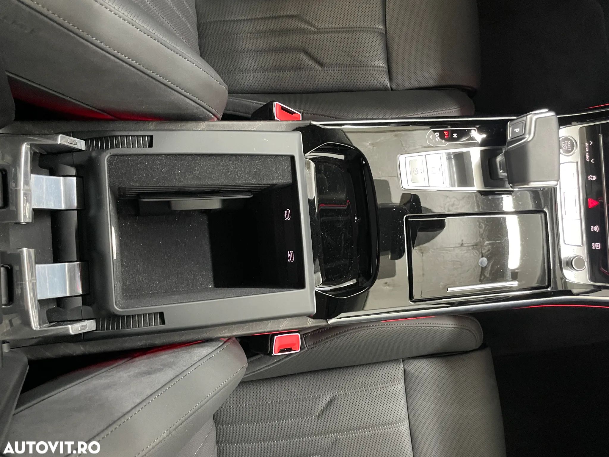 Audi A8 60 TFSI e quattro Tiptronic PHEV - 35