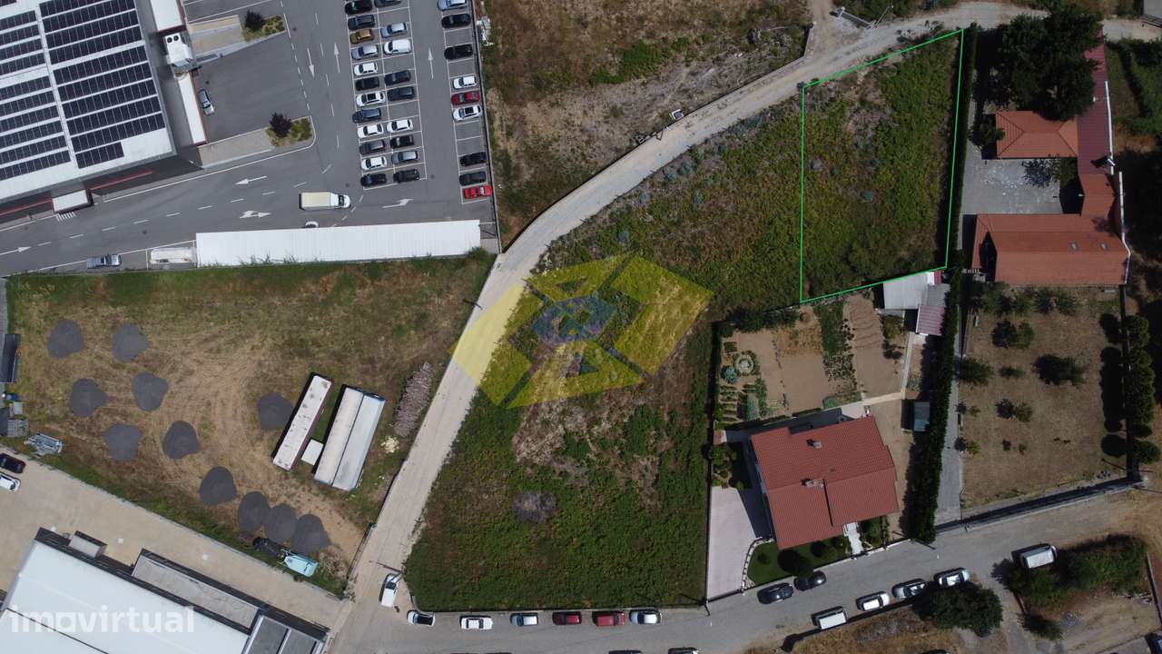 Terreno para Construção de Moradia – 950 m² - Grande imagem: 2/5