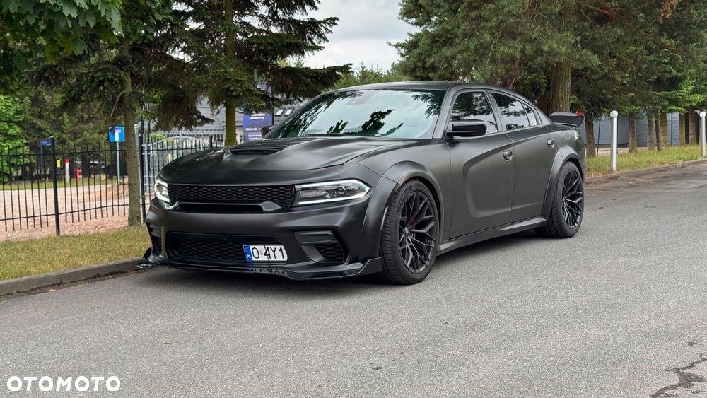 Dodge Charger 6.4 Scat Pack Widebody - 1