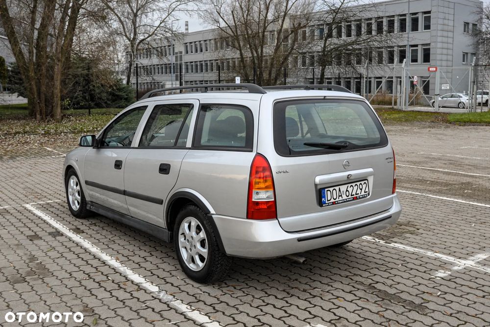 Opel Astra - 3
