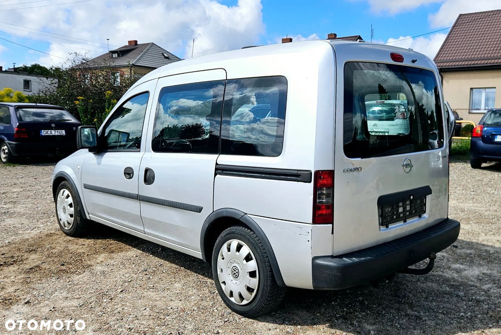 Opel Combo Tour Enjoy - 8