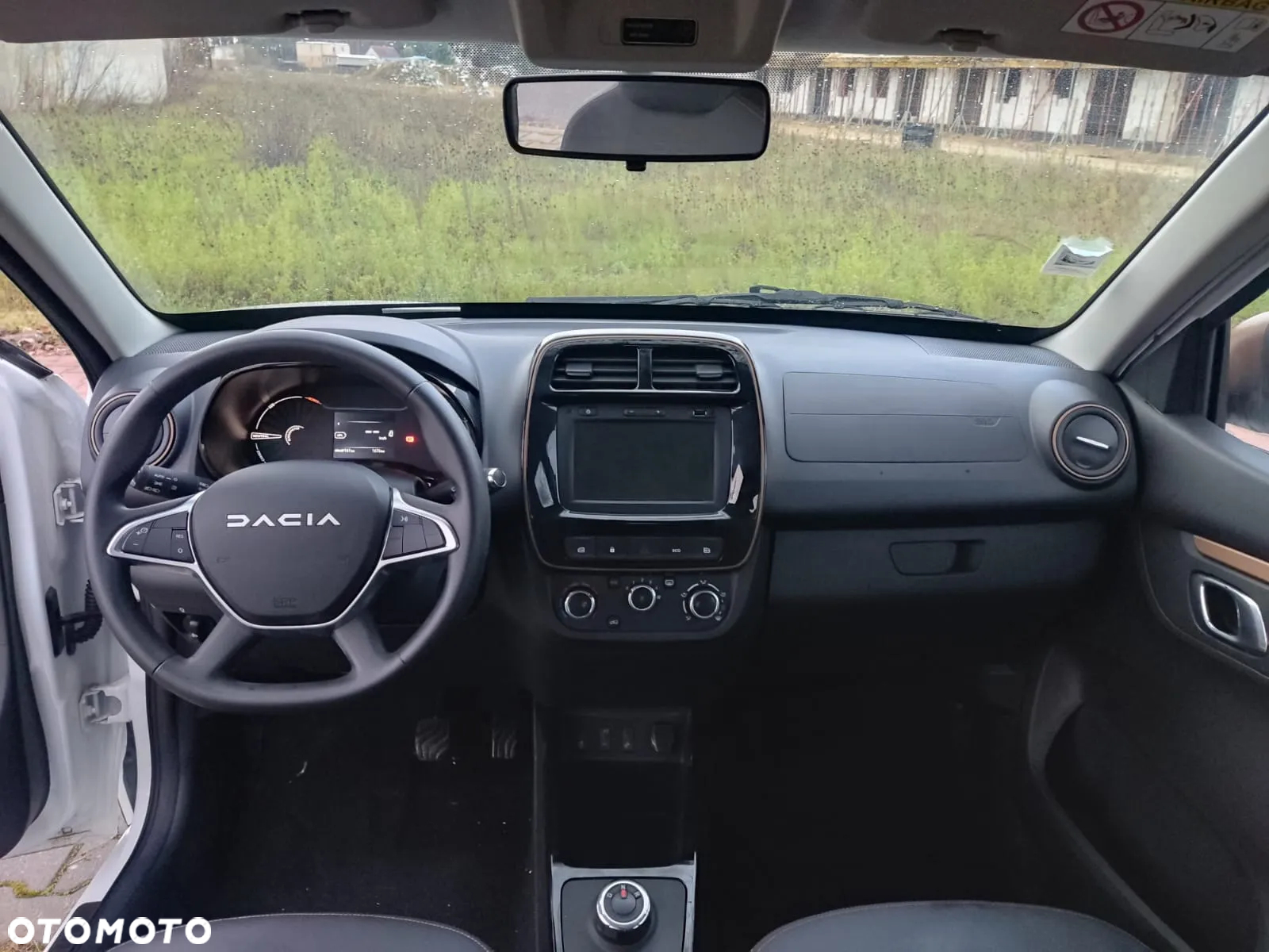 Dacia Spring - 19