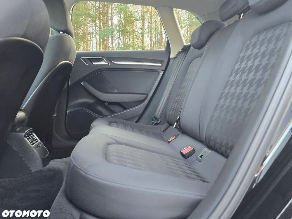 Audi A3 Sportback 2.0 TDI quattro design - 25