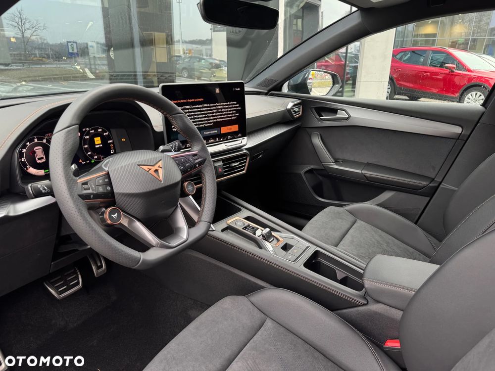 Cupra Leon 1.5 eTSI DSG - 11