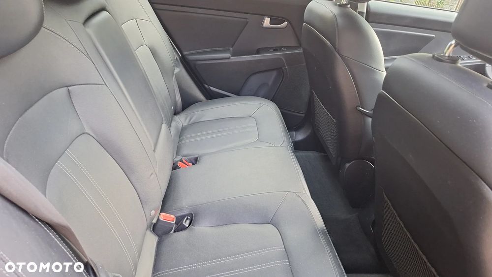 Kia Sportage 2.0 CRDI M 4WD - 17