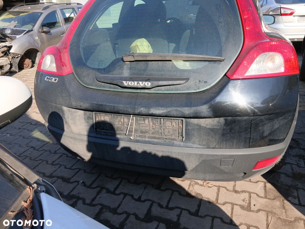 ZDERZAK TYLNY VOLVO C30 - 2