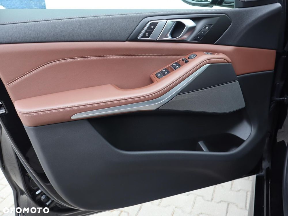 BMW X5 xDrive25d - 18