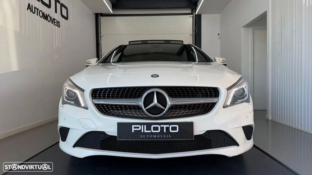 Mercedes-Benz CLA 200 d Shooting Brake AMG Line - 5