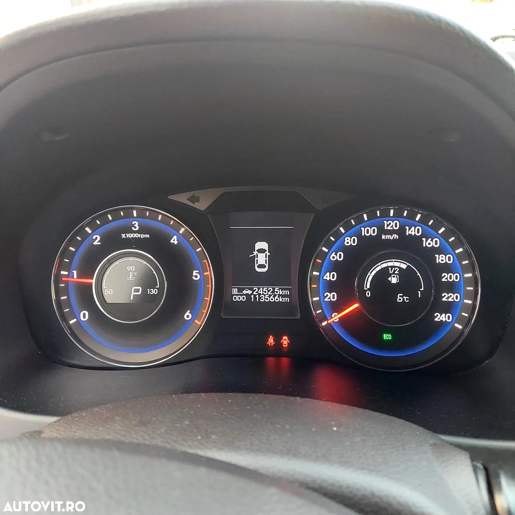 Hyundai i40 1.7 CRDI DPF CW TPMS Aut. Supreme - 2