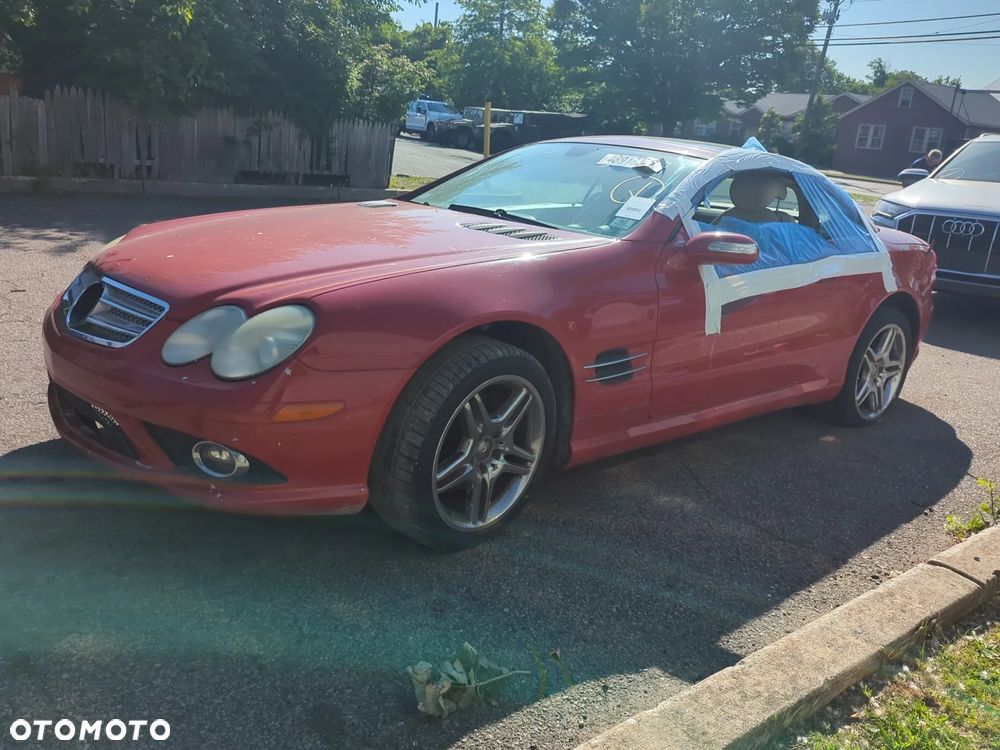 Mercedes-Benz SL - 25