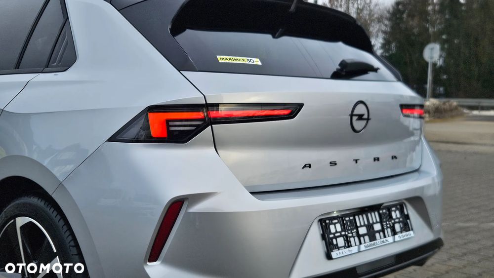 Opel Astra 1.2 T GS S&S - 21