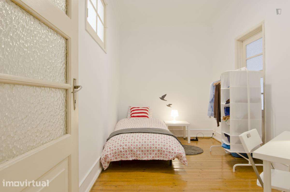 Quarto - localizado em Arroios Lisbon - Grande imagem: 2/17