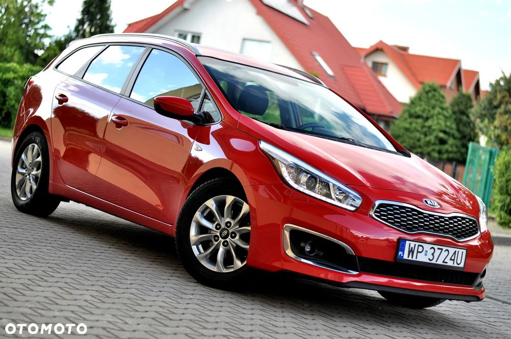 Kia Ceed 1.6 GDI M DCT - 2