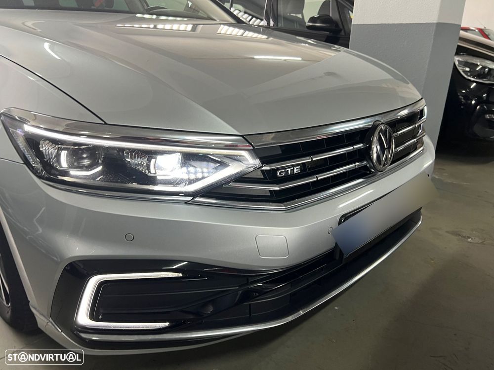 VW Passat Variant - 15