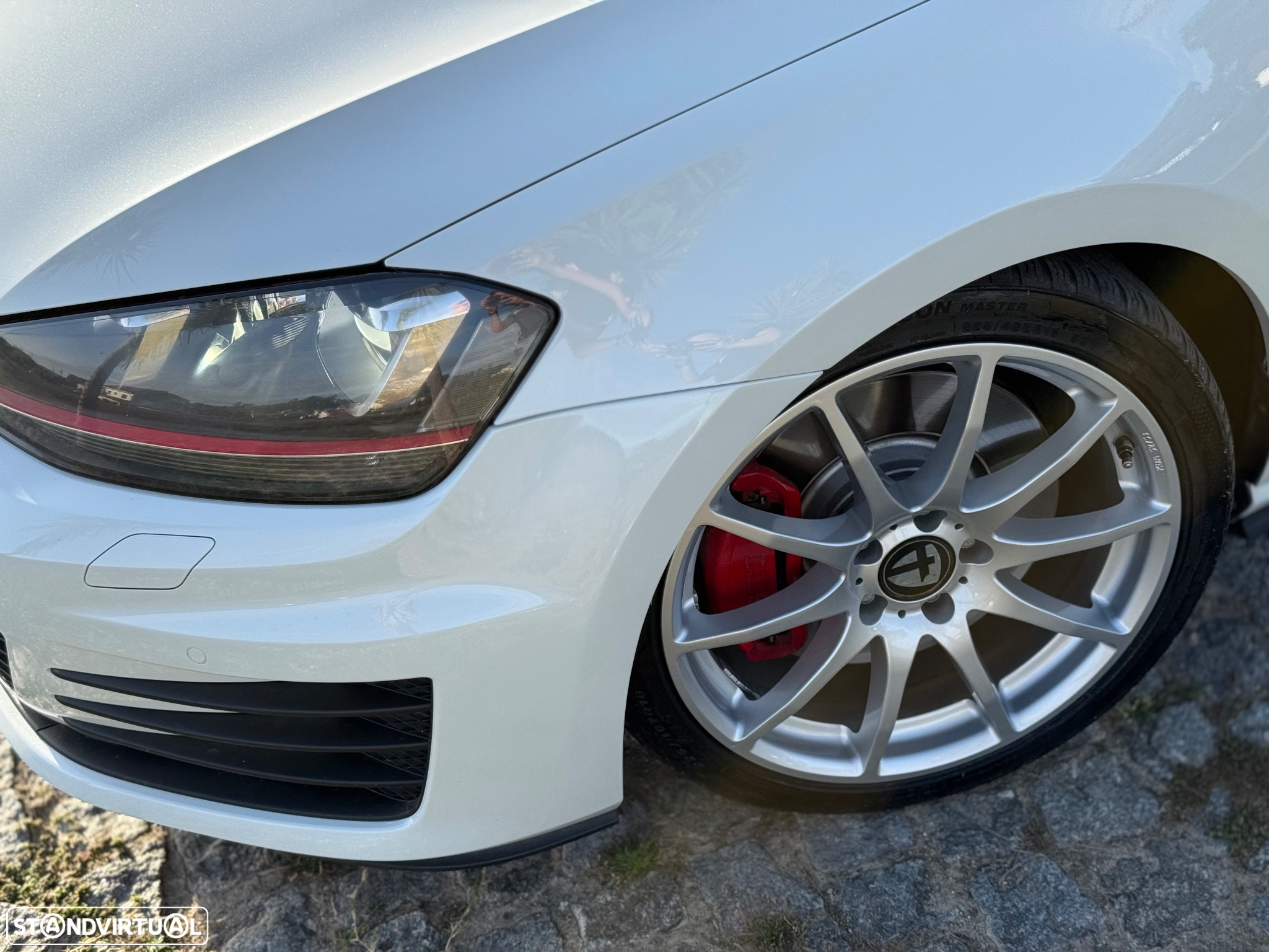 VW Golf 2.0 TSi GTi DSG Performance - 5