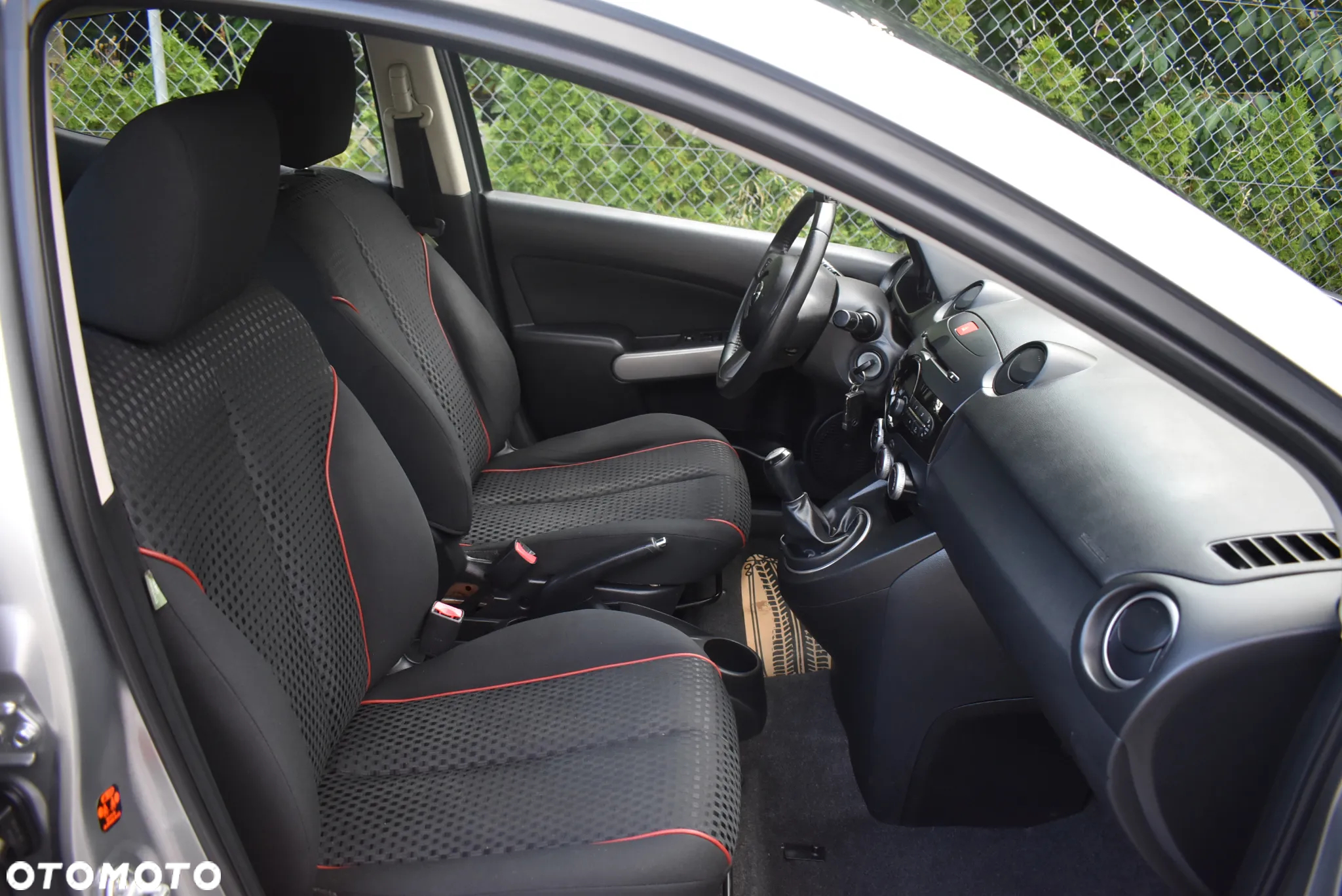 Mazda 2 1.5 Sport - 28