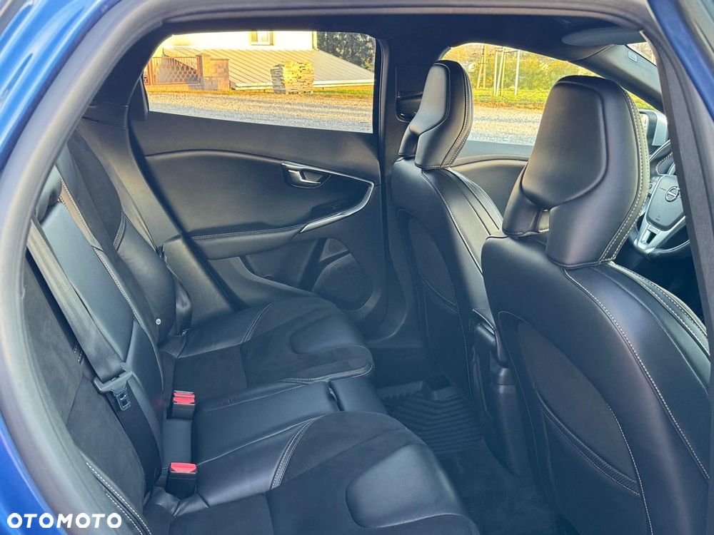 Volvo V40 D2 Drive-E Kinetic - 19