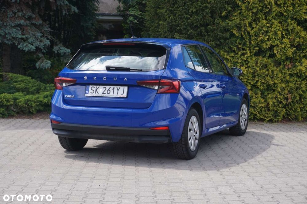 Skoda Fabia - 6