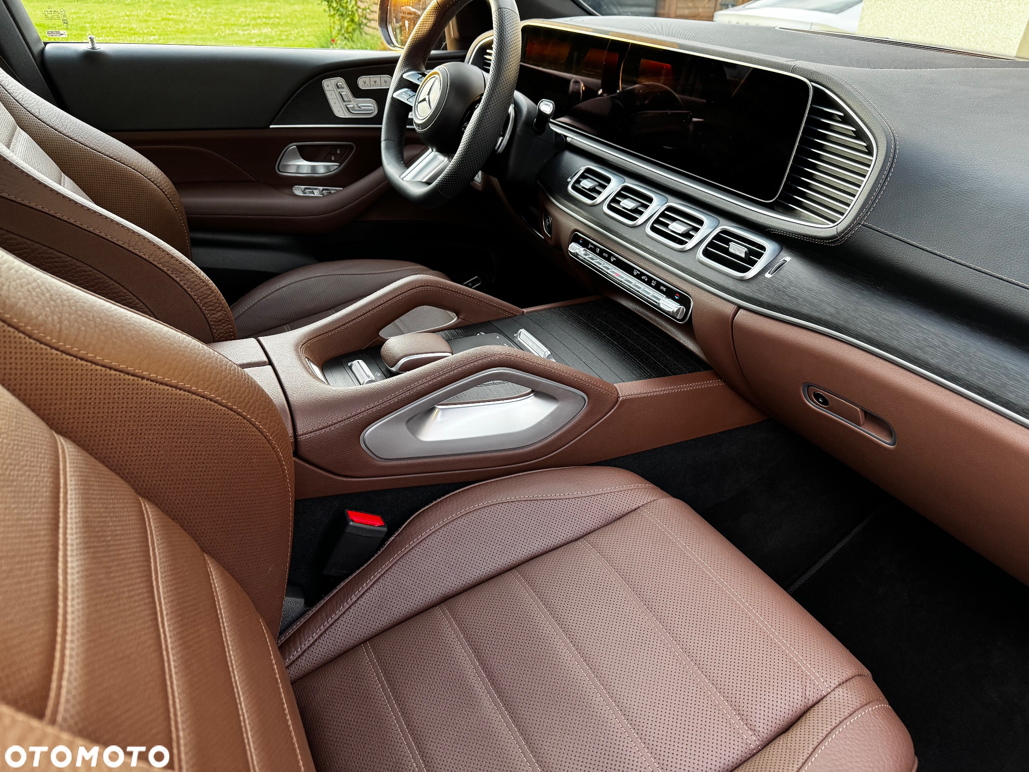 Mercedes-Benz GLS - 30