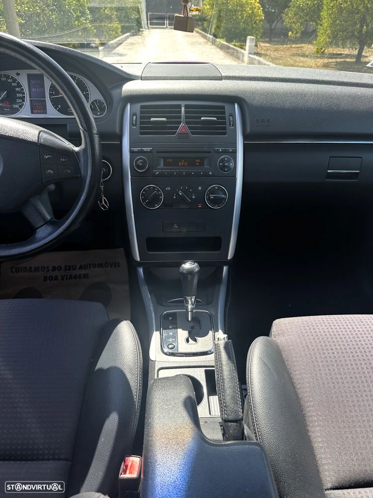 Mercedes-Benz B 200 CDI Autotronic - 19