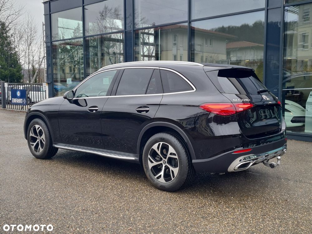 Mercedes-Benz GLC 220 d mHEV 4-Matic Avantgarde - 3