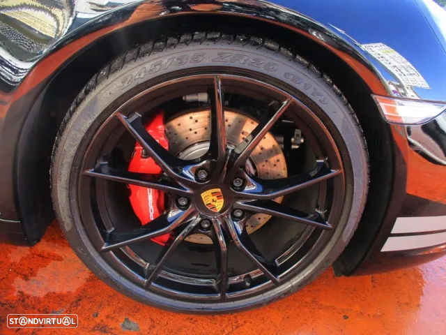 Porsche 911 (991) Carrera S Endurance Racing Edition - 13