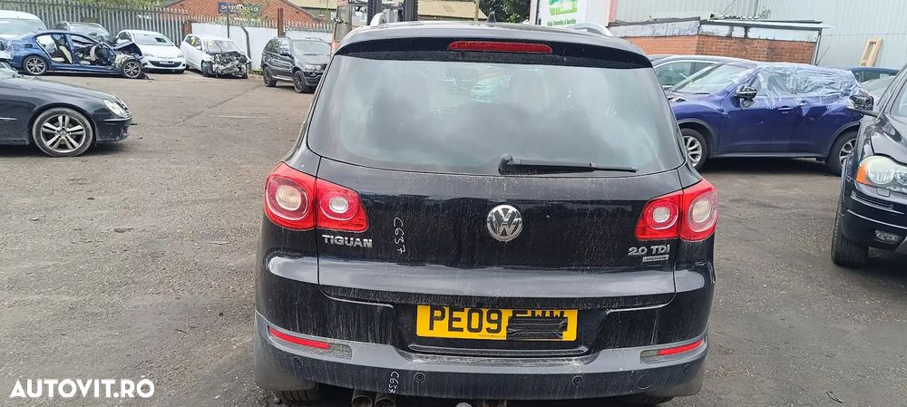 Dezmembrari / Dezmembrez VW Tiguan 5N 2.0 TDI CBAB cutie viteze manuala 6 trepte cod culoare LC9X - 6