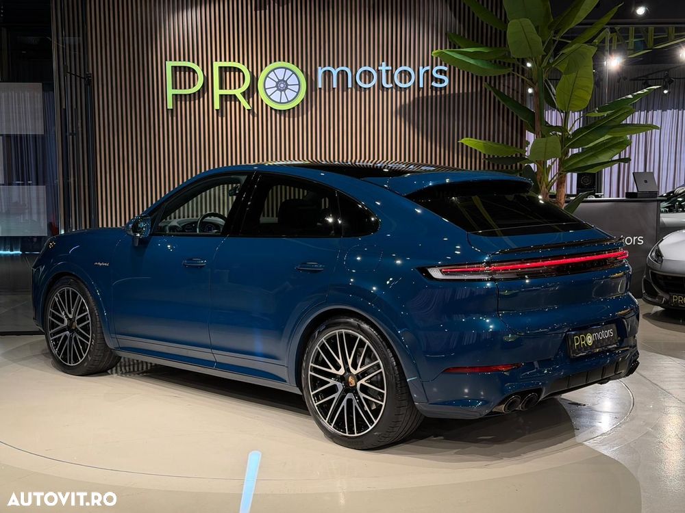 Porsche Cayenne Coupe E-Hybrid Black Edition - 14