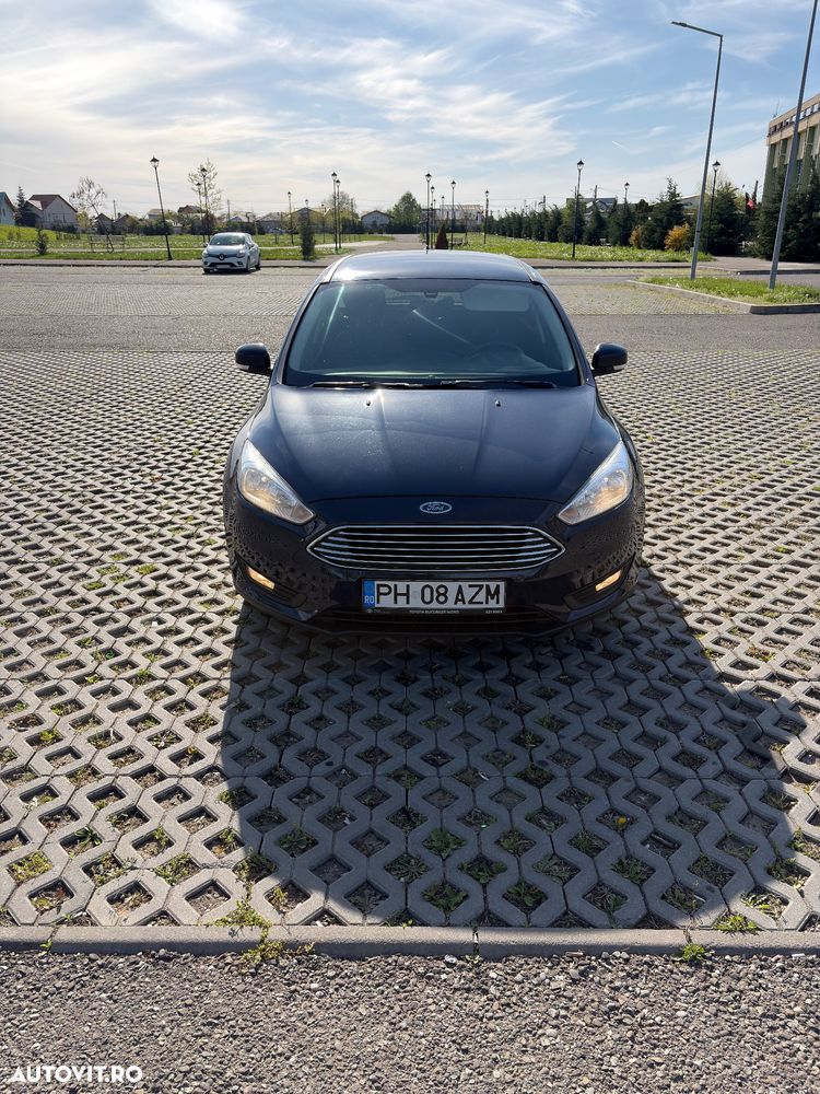 Ford Focus - 12