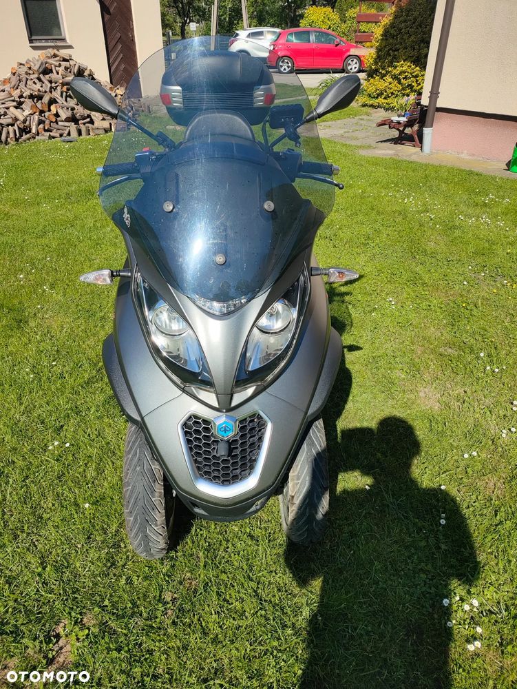 Piaggio MP-3 - 3