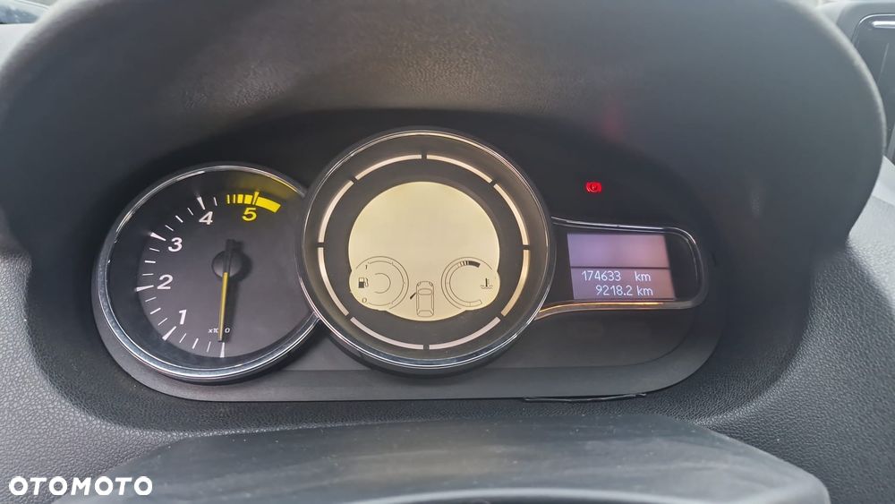 Renault Megane ENERGY dCi 110 Start & Stop Expression - 7